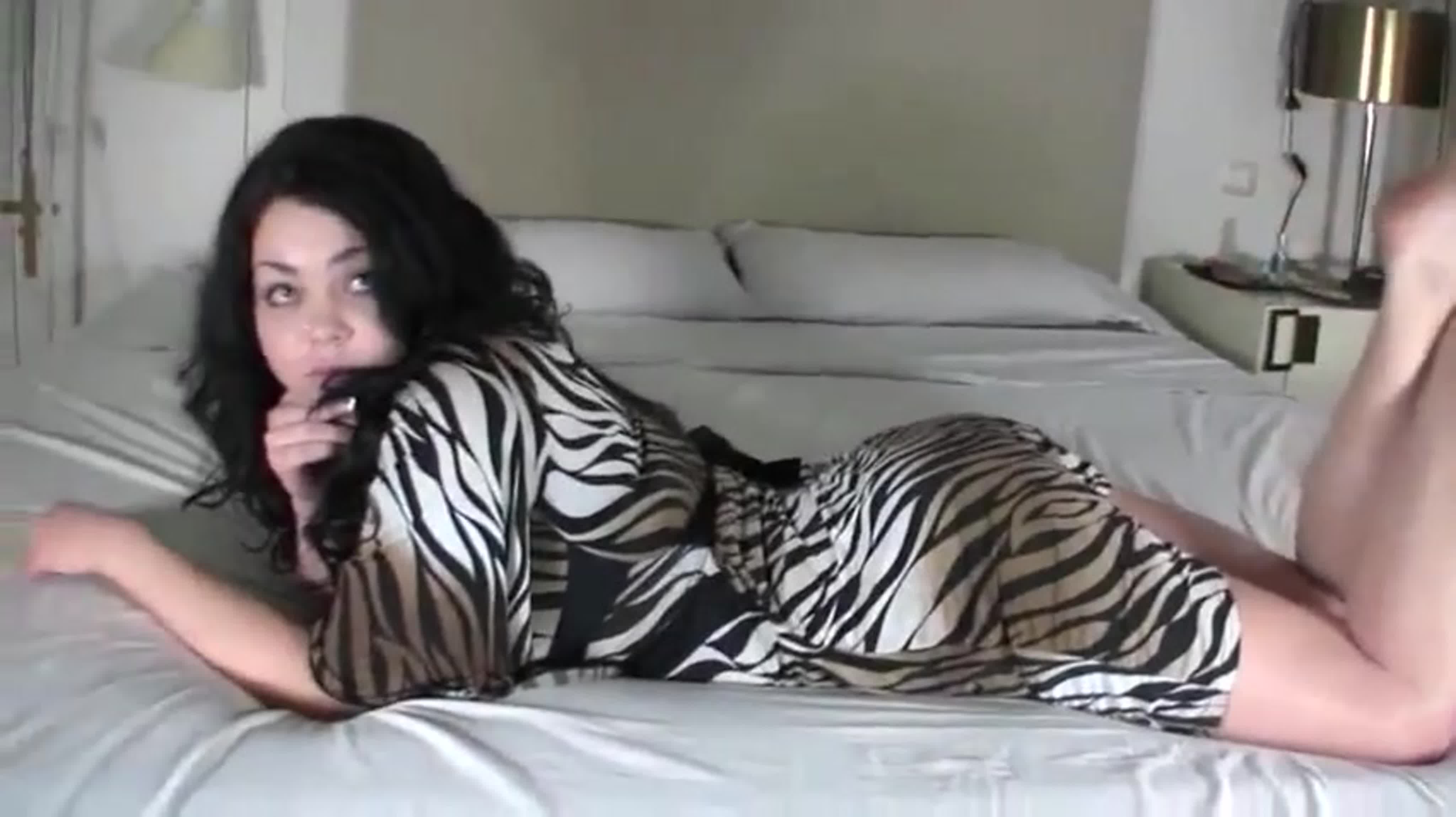 Трахает толстую брюнетку, pov home porn milf girl bbw fat ass milk tit boob orgasm slut hd cum (инцест со зрелыми мамочками 18+)